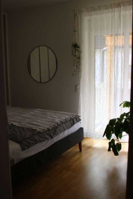 Attraktive und vollständig renovierte 1,5-Zimmer-Wohnung mit EBK in Parchim