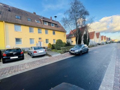 GEPFLEGTE 4 ZIMMER WOHNUNG MIT GARTENNUTZUNG SOFORT BEZUGSFREI