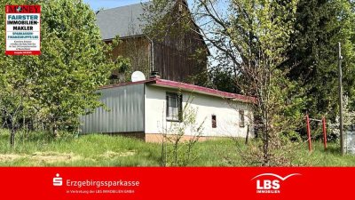 Kleiner Bungalow am Ortsrand