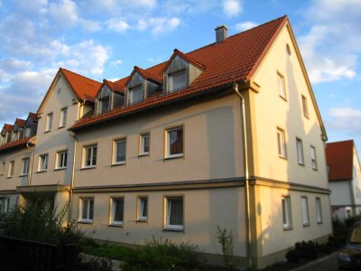 Attraktive 4-Zimmer-Dachgeschosswohnung mit großen Balkon in Friedberg Zentrum