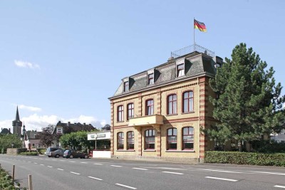 Ansprechende, neuwertige 2,-Zimmer-OG-Wohnung mit Rheinblick in Remagen-Oberwinter
