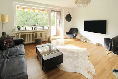 Provisionsfrei! 4-Zi.-ETW mit Balkon in guter Lage von Düsseldorf-Unterbach
