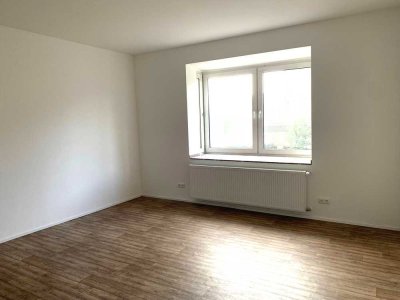 ! Erstbezug !   einer TOP renovierten Wohnung in zentraler Lage