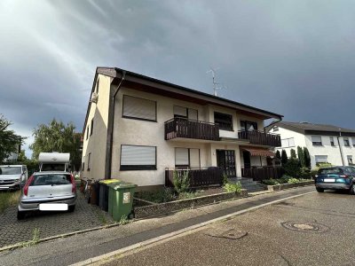 5 Wohnungen, 3 Garagen&solide Einnahmen - Ihr Mehrfamilienhaus am Baden-Airpark - Rendite mit Miete