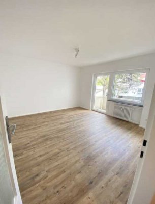 1-Zimmer-Apartment - Erstbezug nach Sanierung! Mit separater Küche und Bad