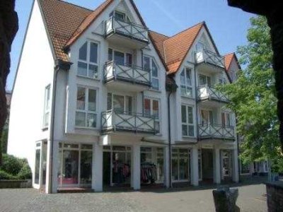 1-Zimmer Dachgeschosswohnung mit 2 Balkonen in Hattersheim am Main