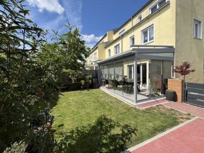 Ansprechendes und gepflegtes 5-Zimmer-Reihenendhaus mit geh. Innenausstattung und EBK in Puchheim