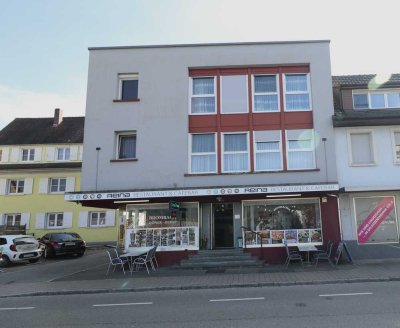 Modernes, saniertes Mehrfamilienhaus mit Gewerbe u. TOP-Rendite in zentraler Lage von Brombach