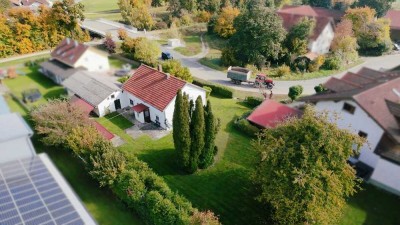 Einfamilienhaus mit Sanierungschance und traumhaft großem Grundstück