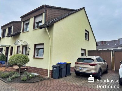 Attraktive Doppelhaushälfte mit Garten, Keller und Garage in begehrter Lage