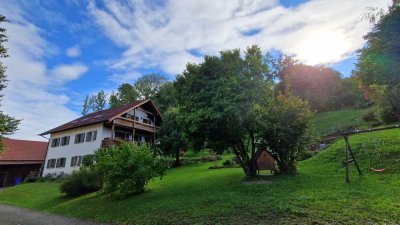 Attraktive 3,5-Zimmer Dachgeschosswohnung in Kaltental mit Balkon