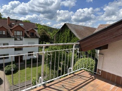 Wir ziehen ins Grüne - 3-Raum-Eigentumswohnung mit geräumigen Balkon und Stellplatz