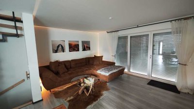 Moderne Doppelhaushälfte mit höchstem Energiestandard nach KfW 40 Plus-Standard