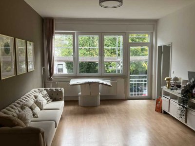 Helle, moderne Wohnung in zentraler Lage, Fenster 2025 erneuert