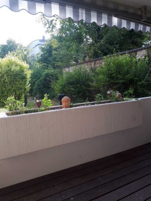 2,5-Zimmer-EG-Wohnung mit EBK und Loggia -Mitten in Offenbach