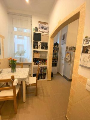 Sanierte Altbauwohnung in Top-Lage