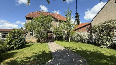 Charmante Maisonette-Wohnung mit Garten und Kamin in Bockenem: Viel Platz & Komfort auf 172 m²