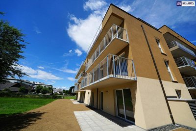 SPITZE! Einziehen und Wohlfühlen: Traumhafte 2-Zimmer-Wohnung mit sonnigem Balkon, edler Tischlerküche und Tiefgaragenplatz – Erstbezug in bester Lage