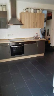 Stop! Tolle 5 Zimmer Wohnung sucht nette Bewohner