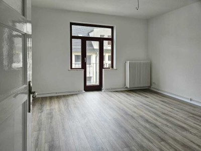 Nachmieter:innen gesucht: Charmante 3-Zimmer-Wohnung mit zwei Balkonen in Geestemünde!