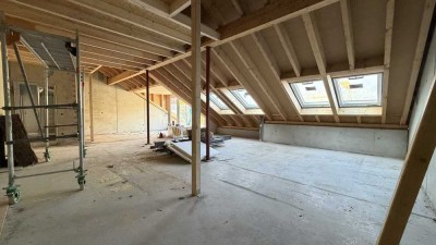 Nürtingen Whg A13: stilvolle 3,5-Zimmer-Dachgeschosswohnung mit Balkon