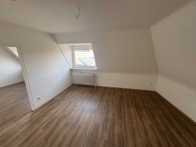 Erstbezug nach Renovierung: 2-Zi-Whg in der Altstadt