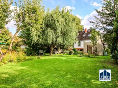 Charmantes Eigenheim auf tollem Grund in bester Wohnlage