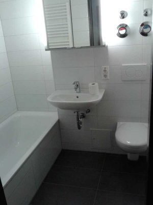 Zentrale, ruhige 1-Zimmer-Wohnung mit Balkon in Heidelberg
