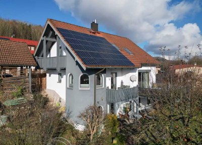 1...2...3 einziehen!  Top gepflegtes Wohnhaus in Ebermannstadt