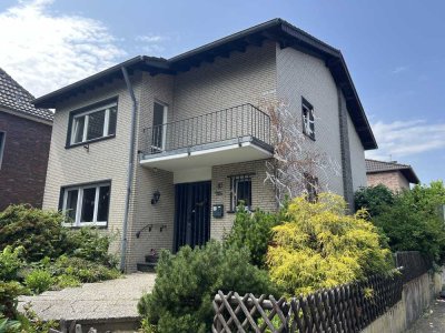 Beste Lage in Baesweiler! Charmantes Einfamilienhaus mit großem Potenzial, ideal für die Familie!