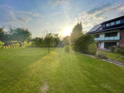 Komplett sanierte 4-Zi.-EG-Whg. in direkter Waldlage