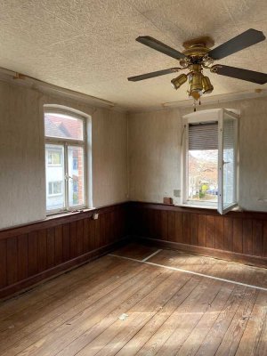 4-Zimmer Haus mit Stellplatz