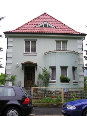 Preiswerte, sanierte 3,5-Zimmer-Wohnung mit Balkon in Meiningen