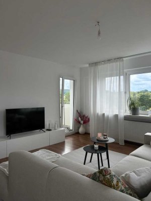 Zum Einzug bereit! Moderne, helle  2-Zimmer Eigentumswohnung in Neheim!