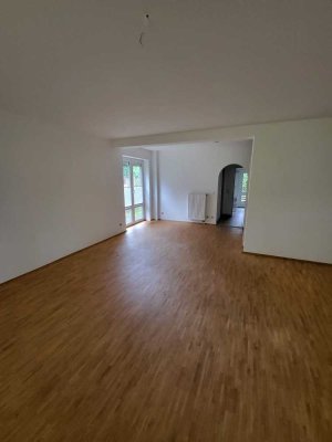 Reihen-Endhaus am Rande v. Oberneuland - idyllische Lage - ein Highlight f. junge Familien