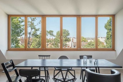 * provisionsfrei *  Dachgeschoß-Loft mit Südterrasse