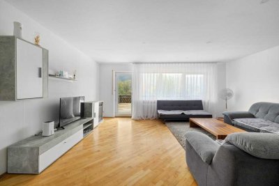 Gemütliche Wohnung im Erdgeschoss mit über 90 m² Terrasse in Arnegg