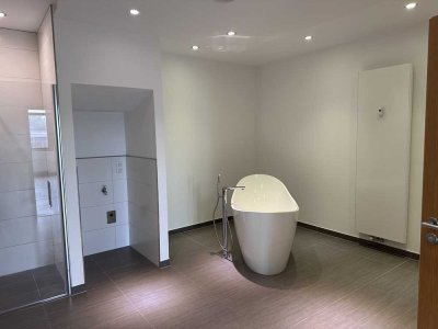 Moderne 2-Zimmer-Betriebswohnung in Geisenheim – ruhig und klimatisiert!