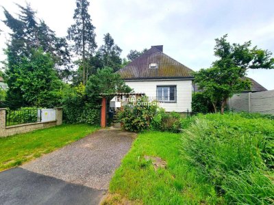 ROHDIAMANT in IDYLLISCHER Sackgassenlage, Grünblick und südseitig ausgerichteten Garten