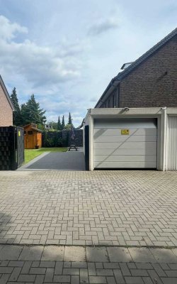 Attraktives Reihenendhaus (Baujahr 2021) in Krefeld-Lehmheide mit Garage und Stellplatz