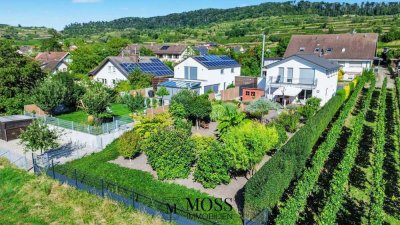 Zwischen Weinbergen im Kaiserstuhl – Ihr Traumhaus mit Gartenparadies und Panoramablick