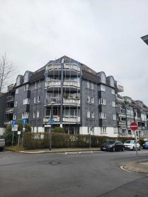 3-Zimmer-Wohnung mit Balkon in RS-Lennep, WBS erforderlich.