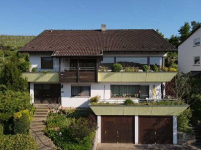 Erbengemeinschaft verkauft privat  -  Mehrfamilien/Mehrgenerationenhaus in schöner Aussichtslage