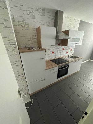 Geschmackvolle 1-Raum-Wohnung mit gehobener Innenausstattung mit Balkon und EBK in WOB detmerode