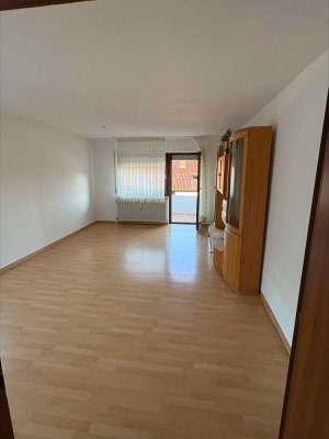 Moderne 3-Zimmer-Wohnung mit neuer Einbauküche, zwei Balkonen und Stellplatz – Top-Lage in Sielminge