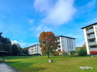 NEU... GANZ OBEN + GUT GESCHNITTEN. Vermietete 2 Zi.-Wohnung