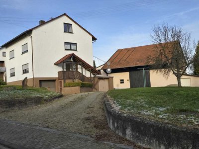 Absolute Rarität! Familien-Mehrgenerationen-Bauträger! 2-3 Familienhaus m. Scheune u. Bebauungsfeld