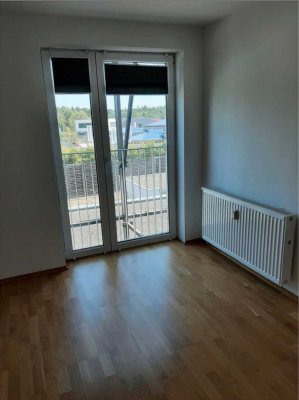 Stilvolle, sanierte 1-Raum-Wohnung in Pentling