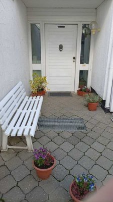 Treten Sie ein in ein aussergewöhnliches Haus mit wunderschönerem Garten in Lauf OT