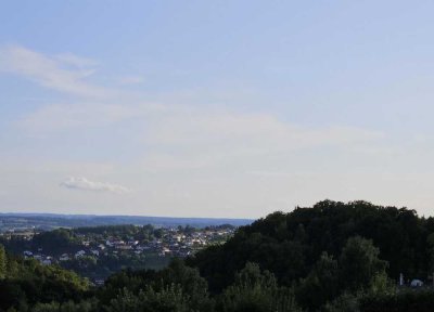 Gepflegtes Eigenheim mit großem Garten und toller Aussicht